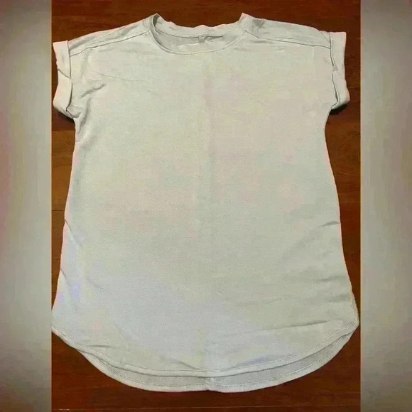 Cupio Tops - Cupio Tee size SMALL